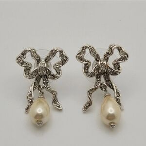 Vintage MMA Licensed Bow Earrings Faux Pearl Drop